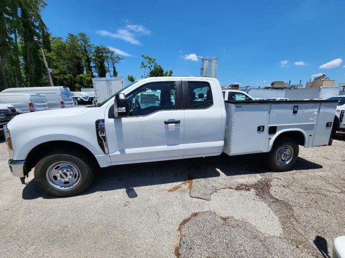 2025 Ford F-250-8