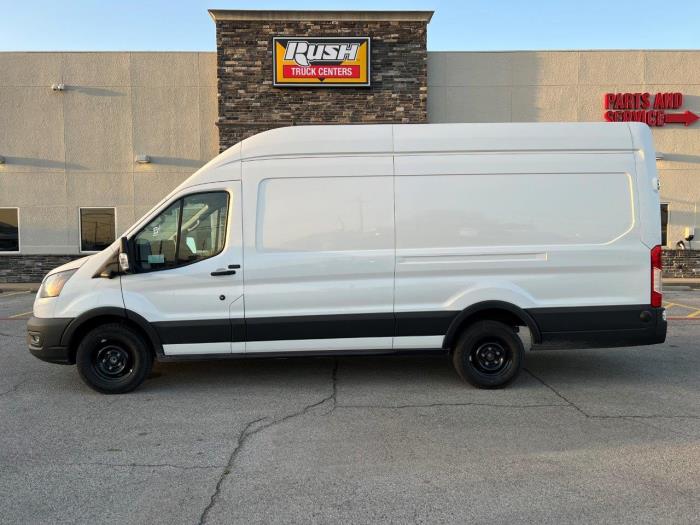 2023 Ford E-Transit-2