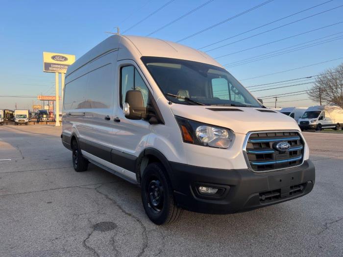 2023 Ford E-Transit-6