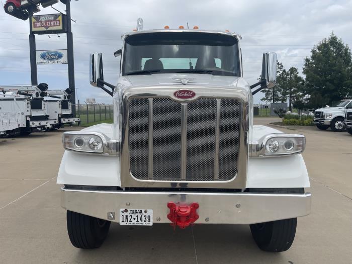2022 Peterbilt 567-3
