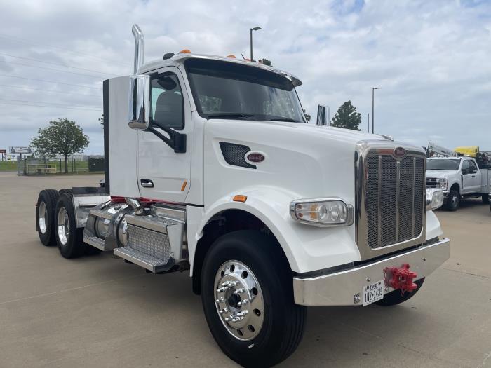 2022 Peterbilt 567-4