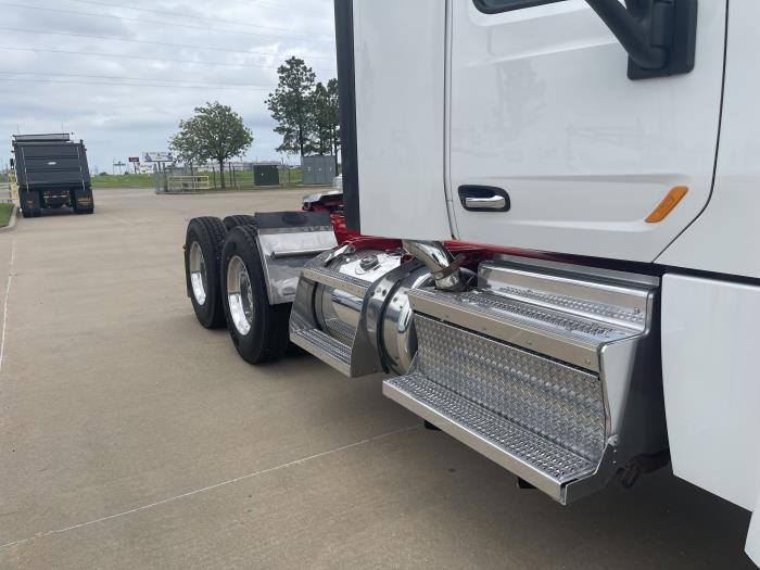 2022 Peterbilt 567-5