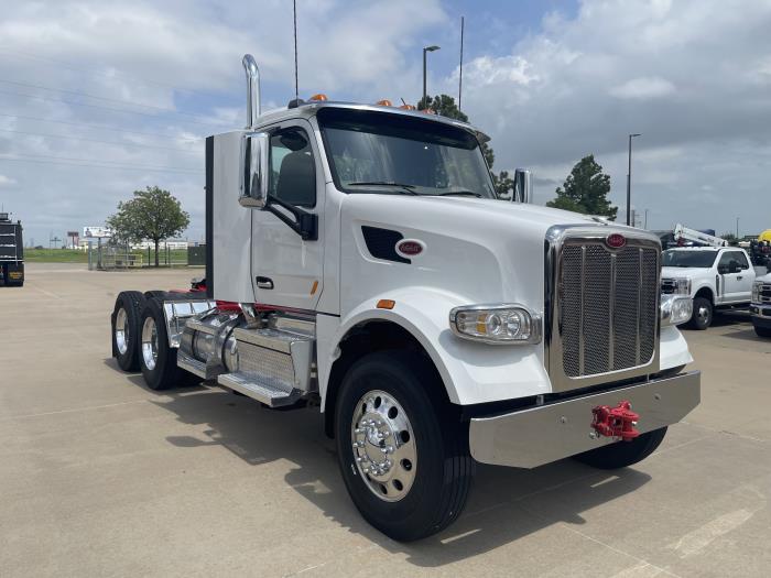 2022 Peterbilt 567-23