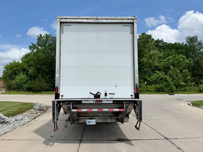 2020 Hino 268A-6