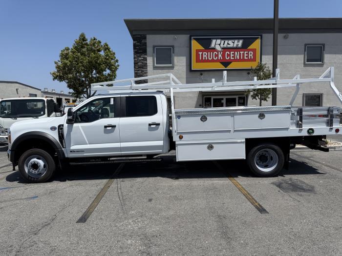 2025 Ford F-550-2