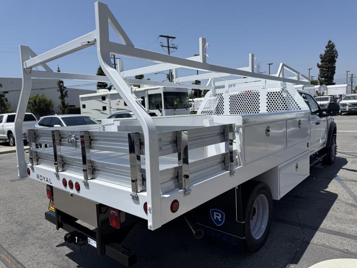 2025 Ford F-550-5