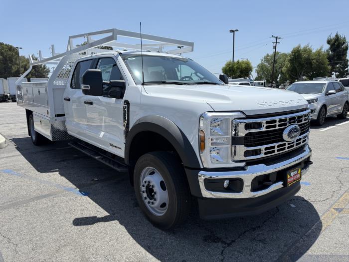 2025 Ford F-550-6