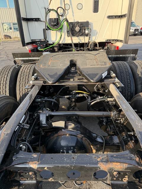 2022 International LT625-7