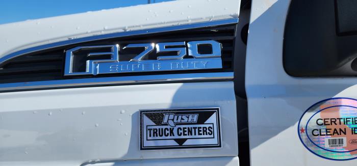 2025 Ford F-750-9