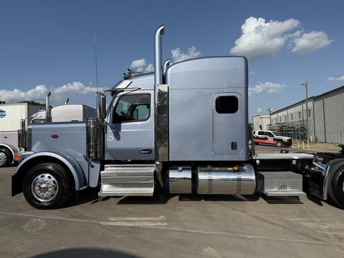 2026 Peterbilt 589-5