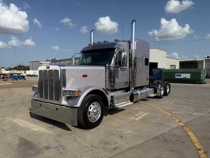 2026 Peterbilt 589-1