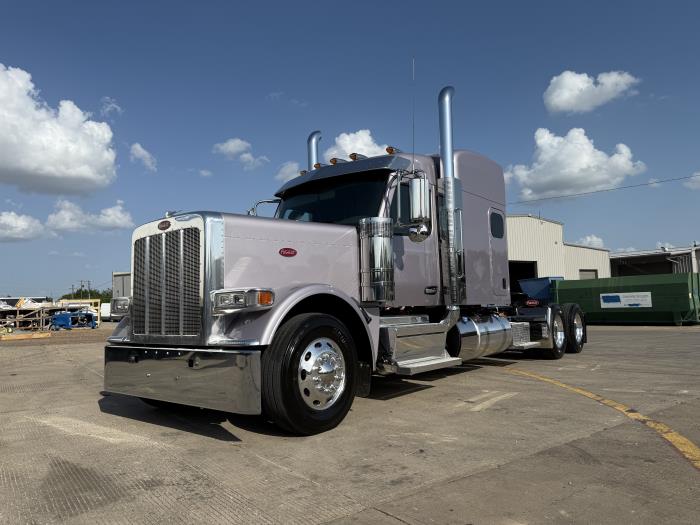 2026 Peterbilt 589-2