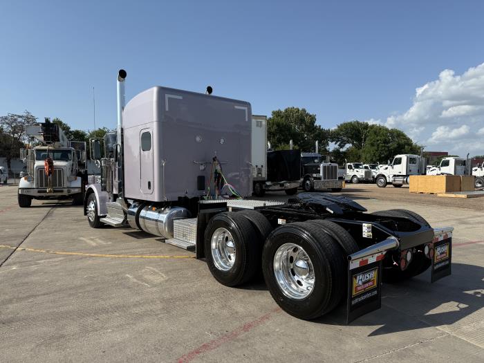 2026 Peterbilt 589-6