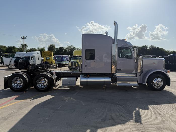 2026 Peterbilt 589-9