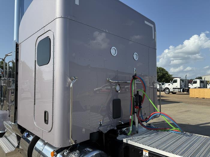 2026 Peterbilt 589-19