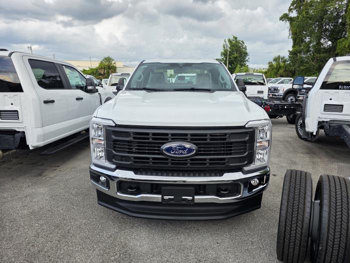 2025 Ford F-250-4