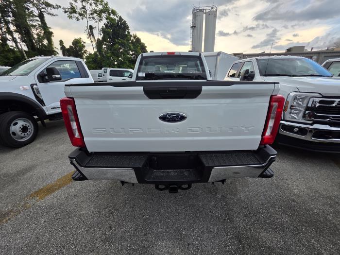 2025 Ford F-250-6
