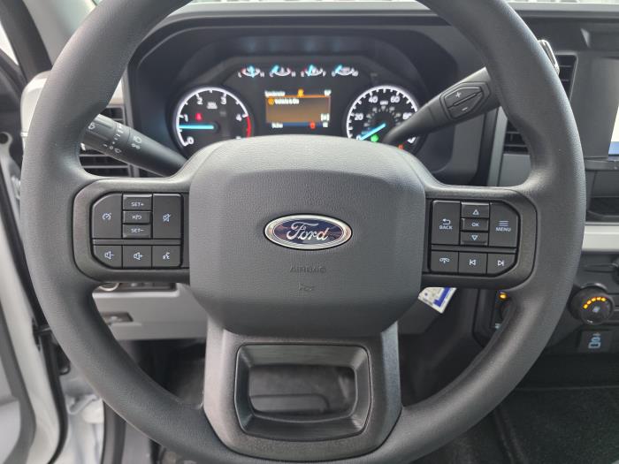 2025 Ford F-250-17