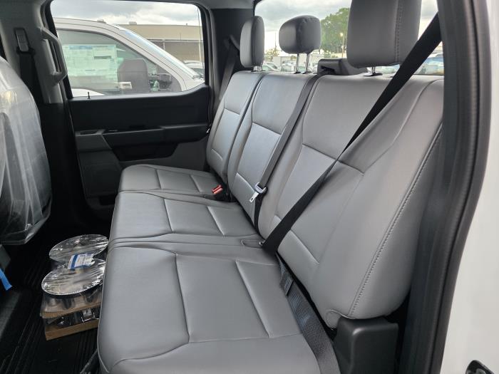 2025 Ford F-250-22