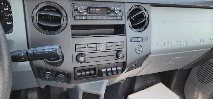 2025 Ford F-750-12