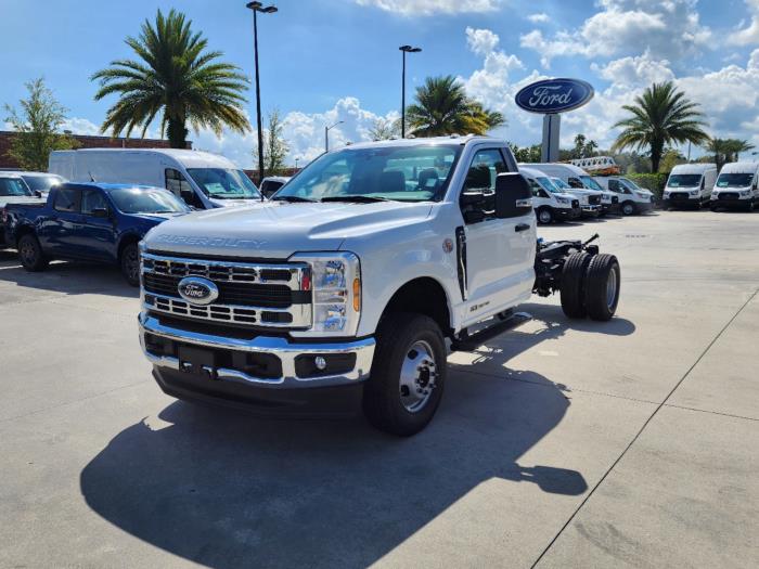 2025 Ford F-350-1
