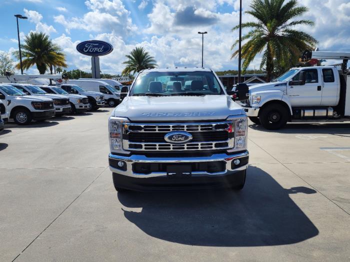 2025 Ford F-350-2