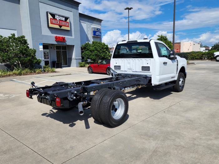 2025 Ford F-350-5