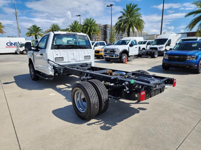 2025 Ford F-350-7