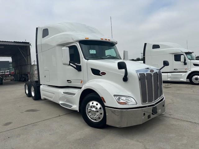 2022 Peterbilt 579-3