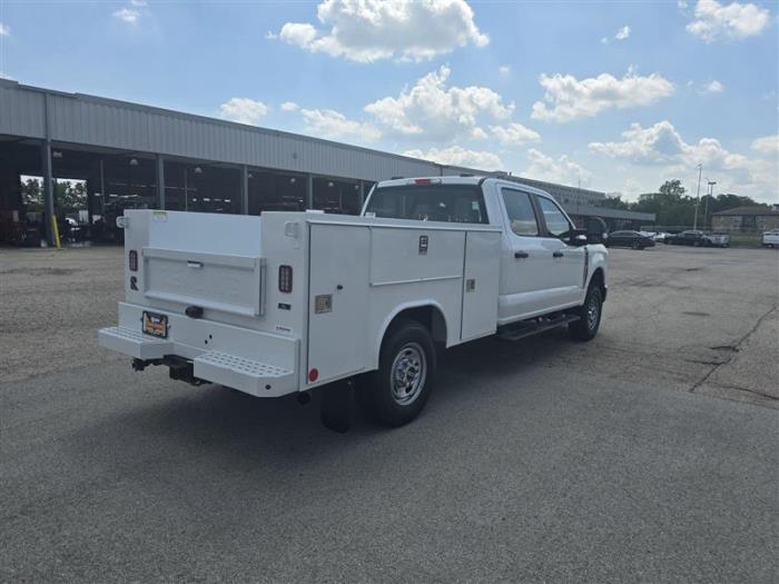 2025 Ford F-250-17