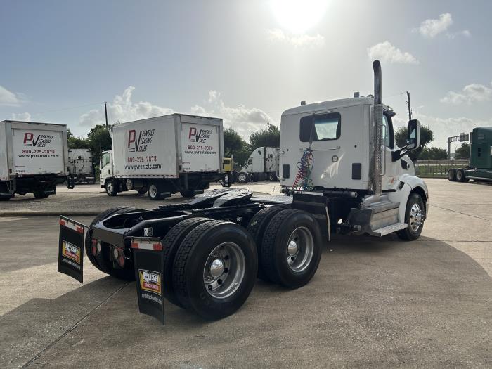 2020 Peterbilt 579-5