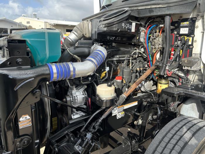 2020 Peterbilt 579-16