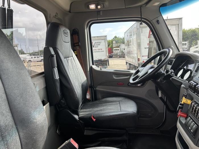 2020 Peterbilt 579-23