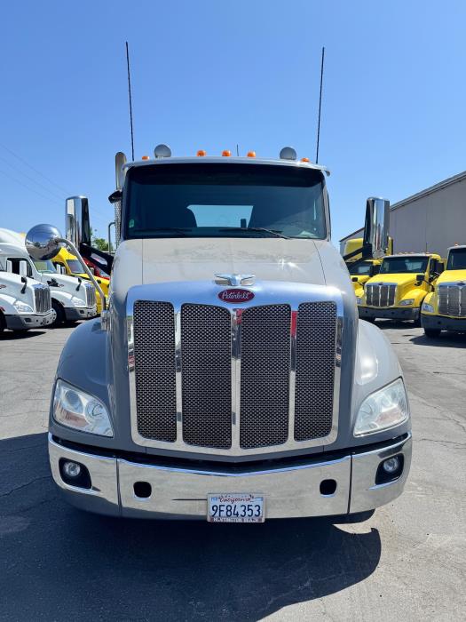 2019 Peterbilt 579-2