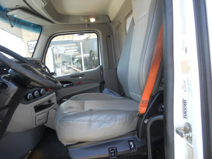 2020 Peterbilt 567-5