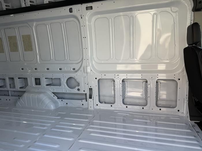 2025 Ford Transit-350-9
