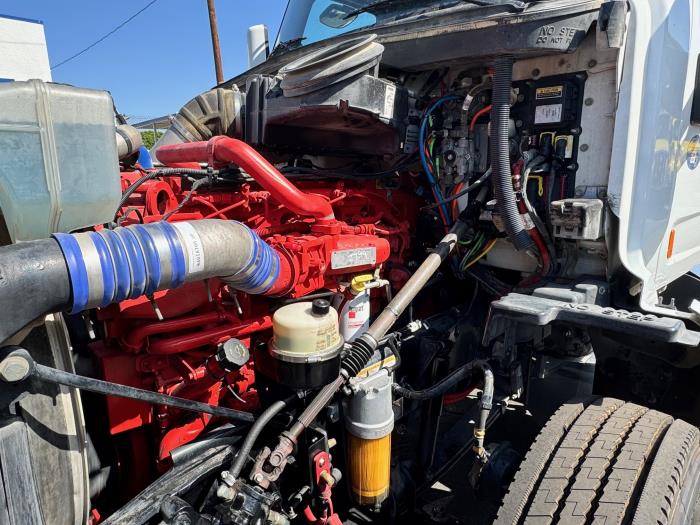 2018 Peterbilt 579-9