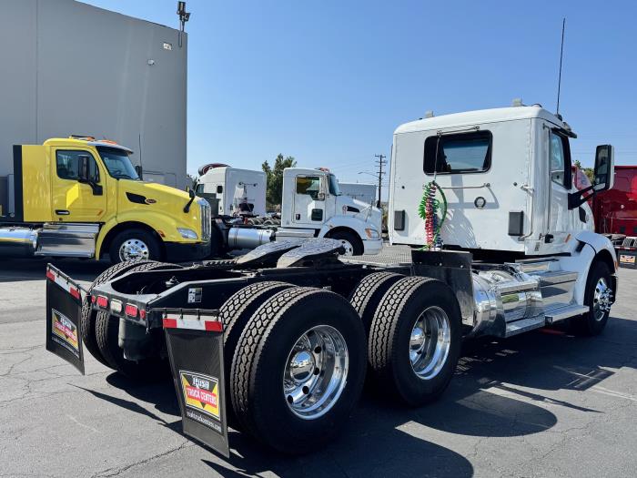 2018 Peterbilt 579-5