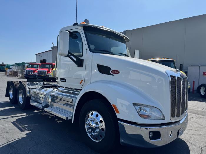 2018 Peterbilt 579-3