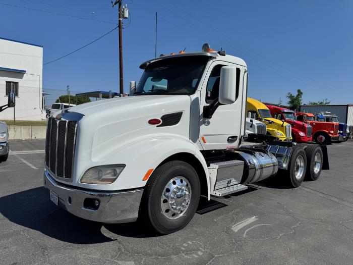 2018 Peterbilt 579-1