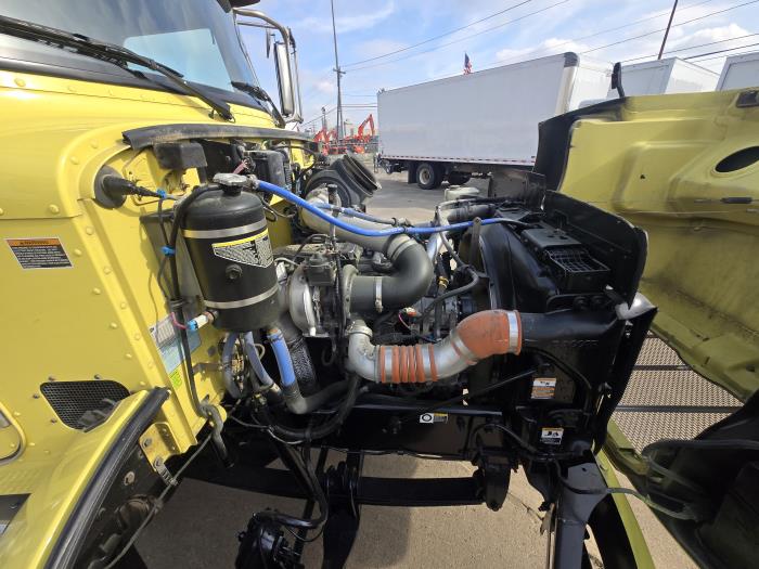 2020 Peterbilt 348-19