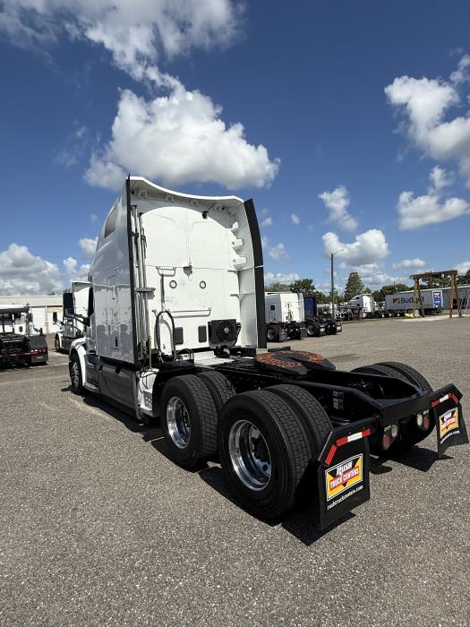2020 Peterbilt 579-3