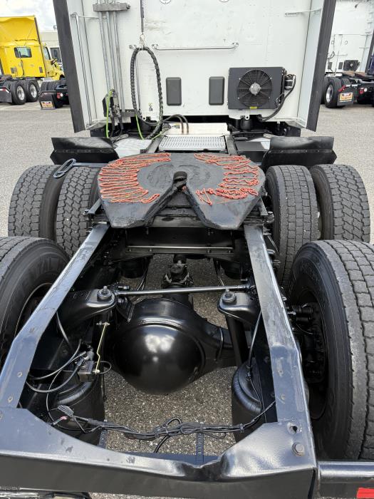 2020 Peterbilt 579-10