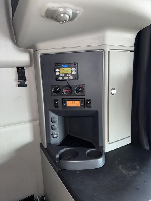 2020 Peterbilt 579-19
