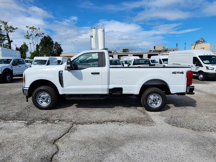 2025 Ford F-350-8