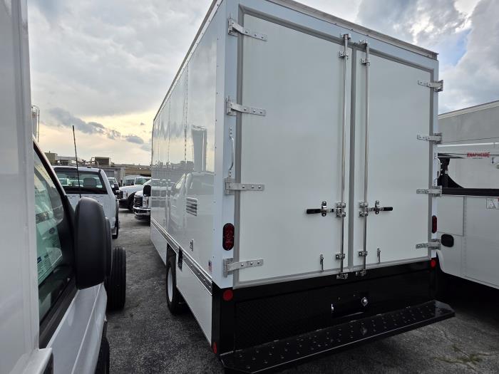 2026 Ford E-450-6