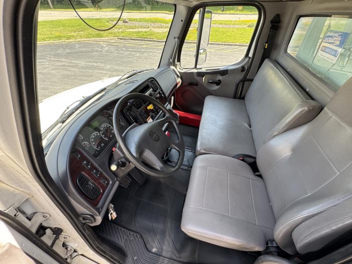 2020 Freightliner Business Class M2 106-12