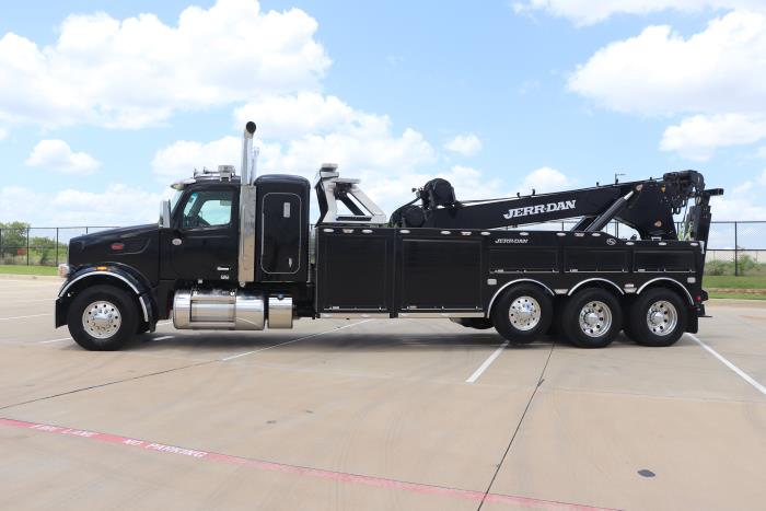 2024 Peterbilt 567-11