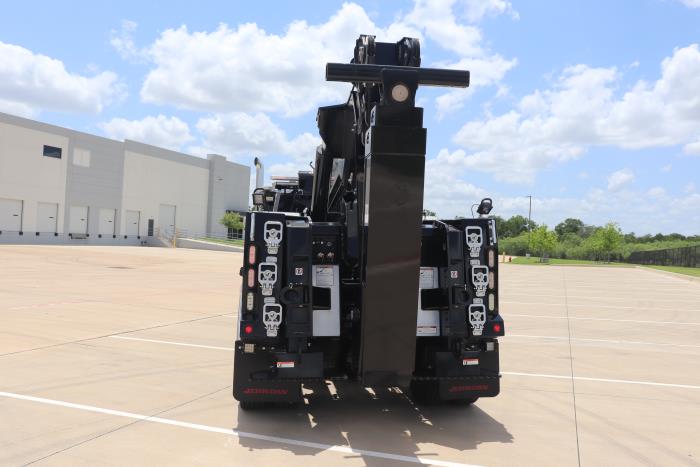 2024 Peterbilt 567-20