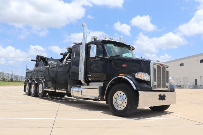 2024 Peterbilt 567-28